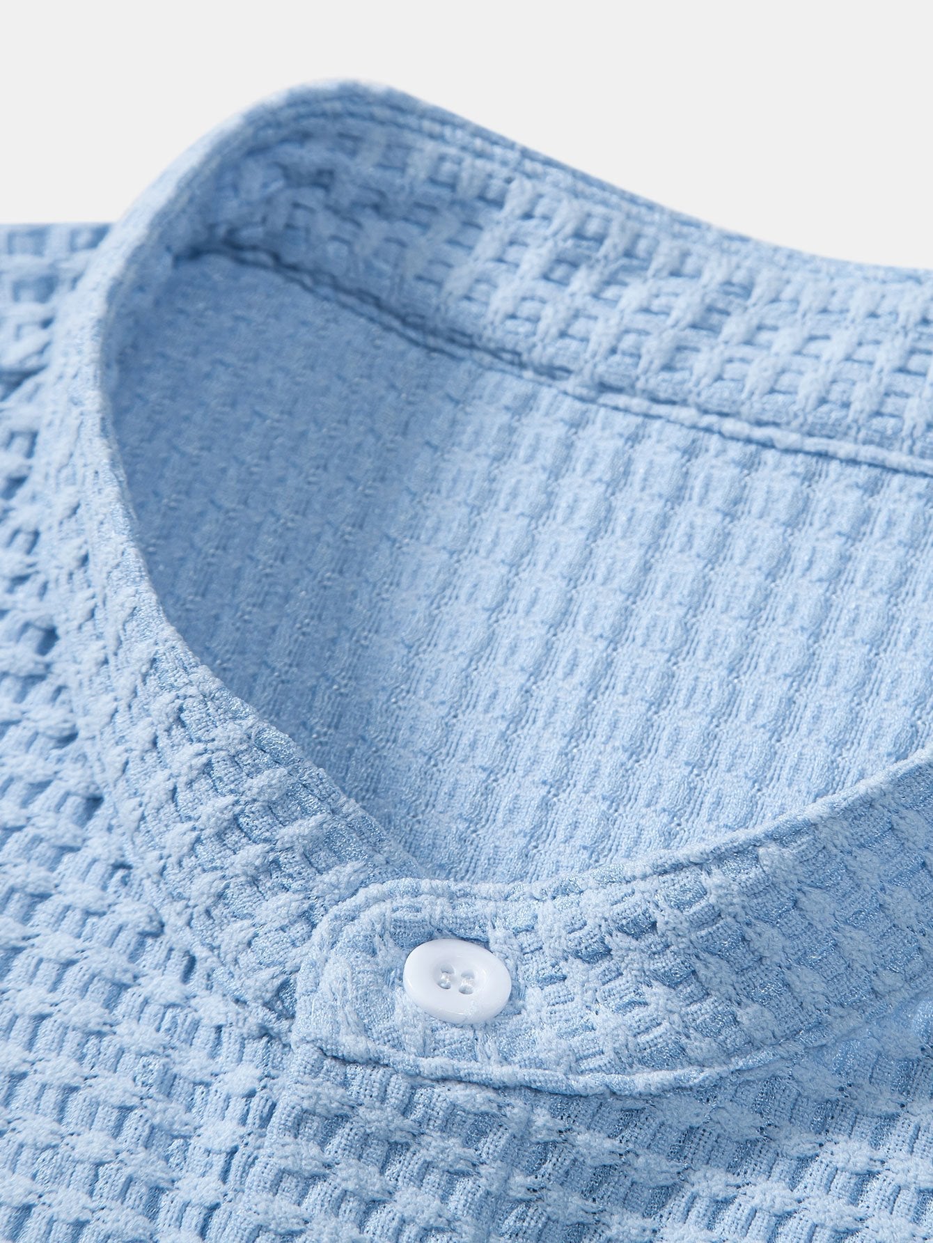 Chemise Homme Ajustée en Texture Waffle à Col Montant – Confort et Élégance, Plusieurs Tailles Disponibles 6
