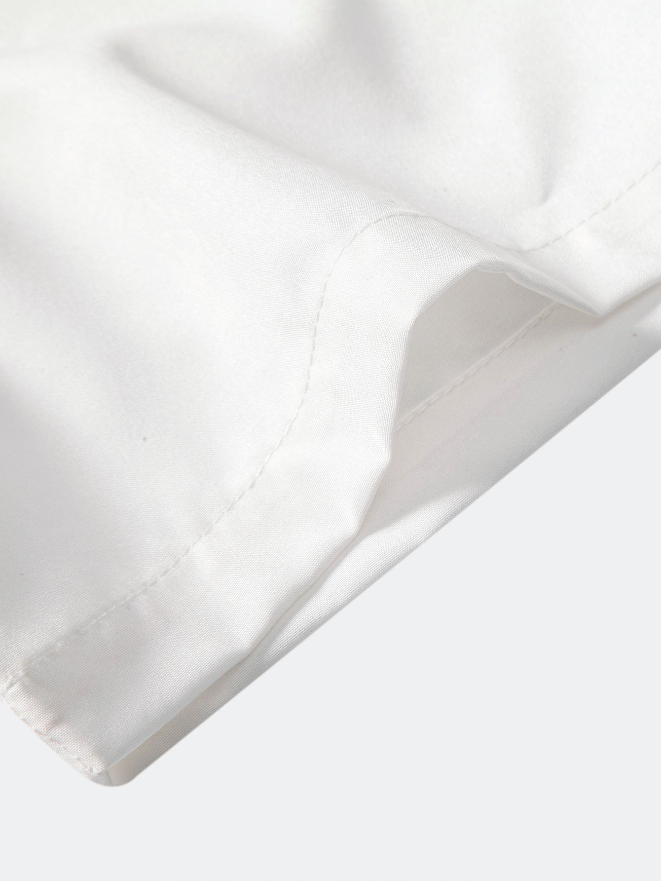 Chemise à Col Montant Imprimé Paysage en Encre – 100% Polyester, Coupe Régulière, Confortable et Élégante 4