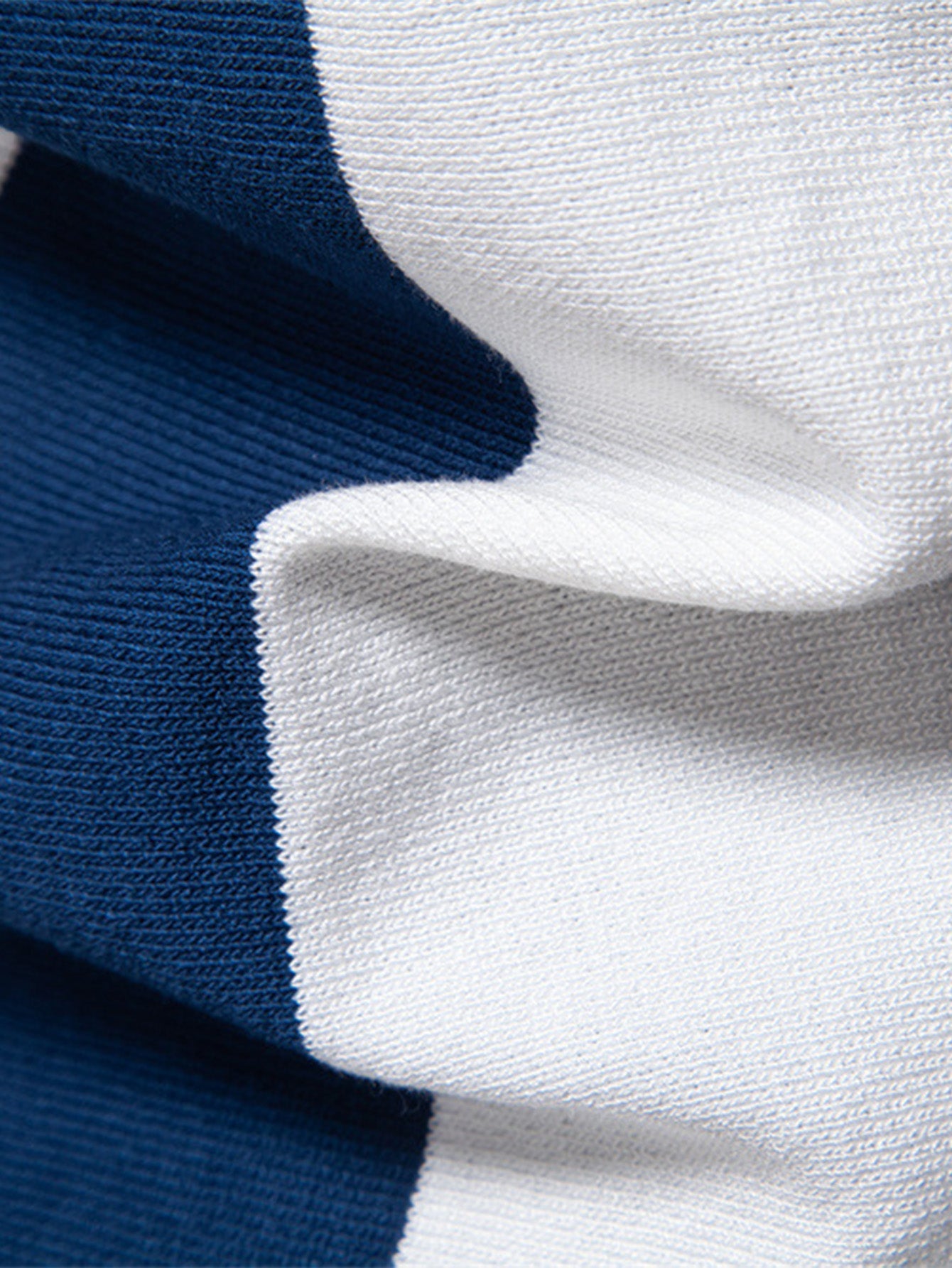 Polo Homme à Rayures en Tricot avec Col Zippé – Tissu Doux, Coupe Régulière et Entretien Facile 7
